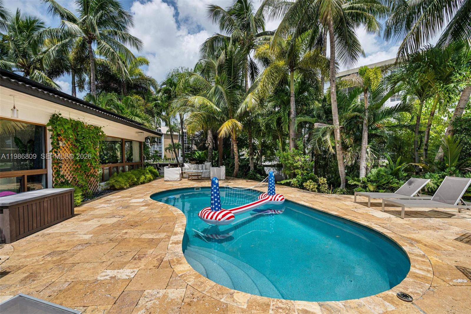 MIDDLE RIVER ESTATES - Residential