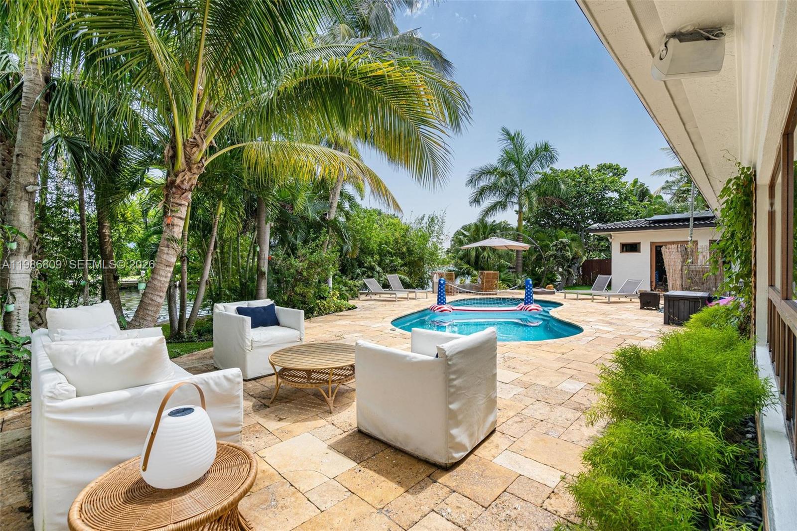 MIDDLE RIVER ESTATES - Residential