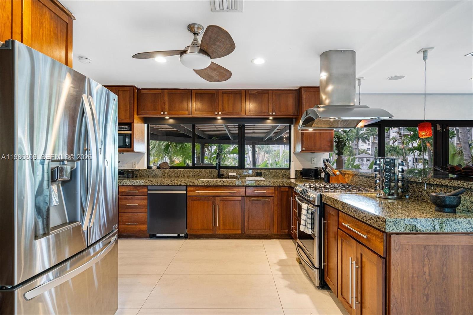 MIDDLE RIVER ESTATES - Residential