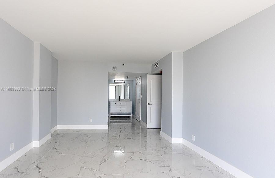 WINSTON TOWERS 700 CONDO - Residential Lease