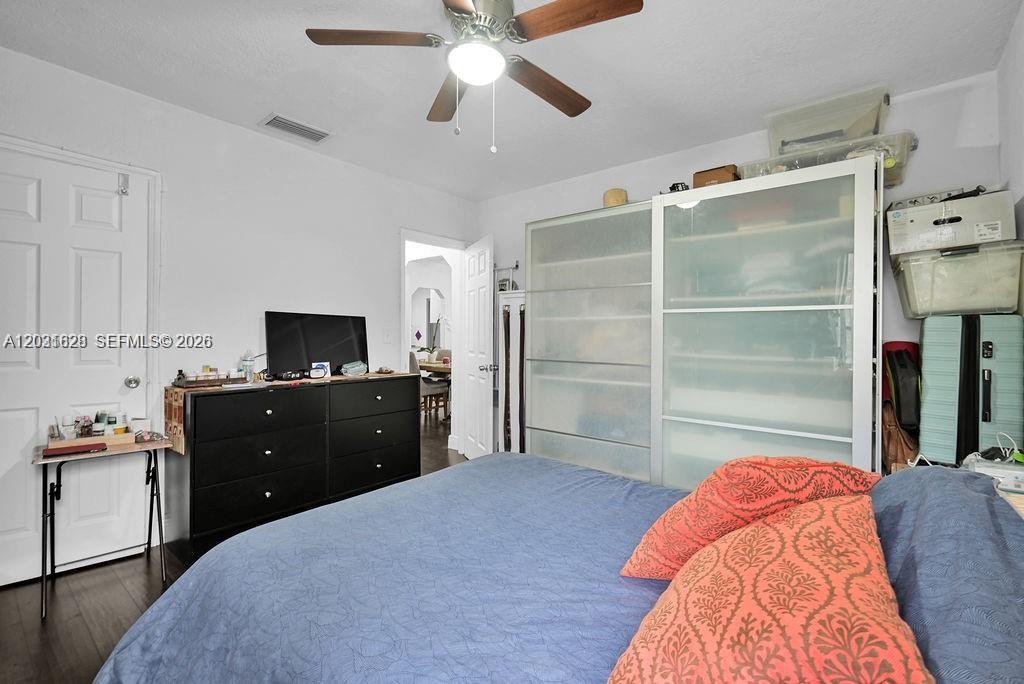 TWELFTH ST MANORS - Residential