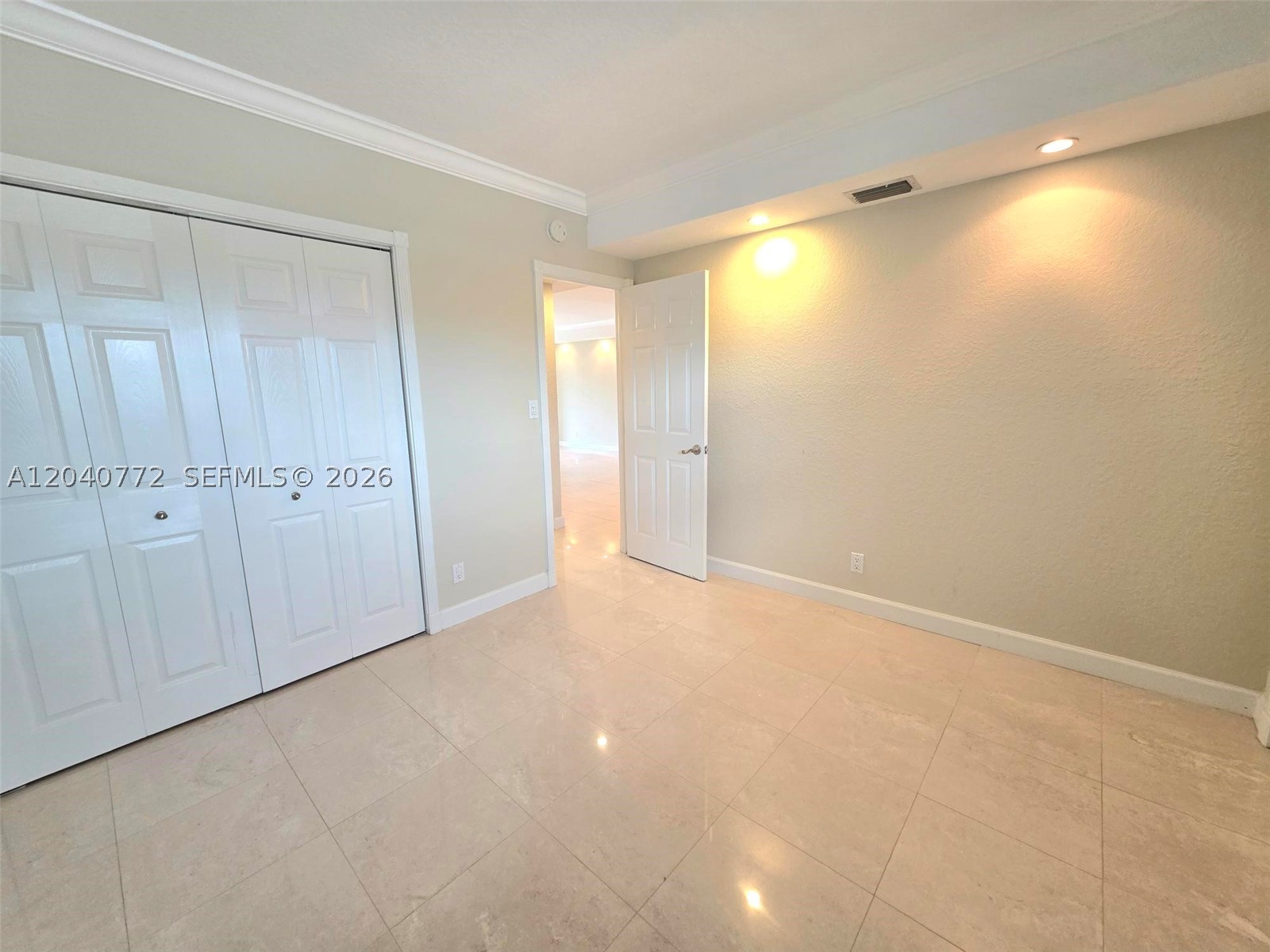 MOORING CONDO AT PINE CRE - Residential