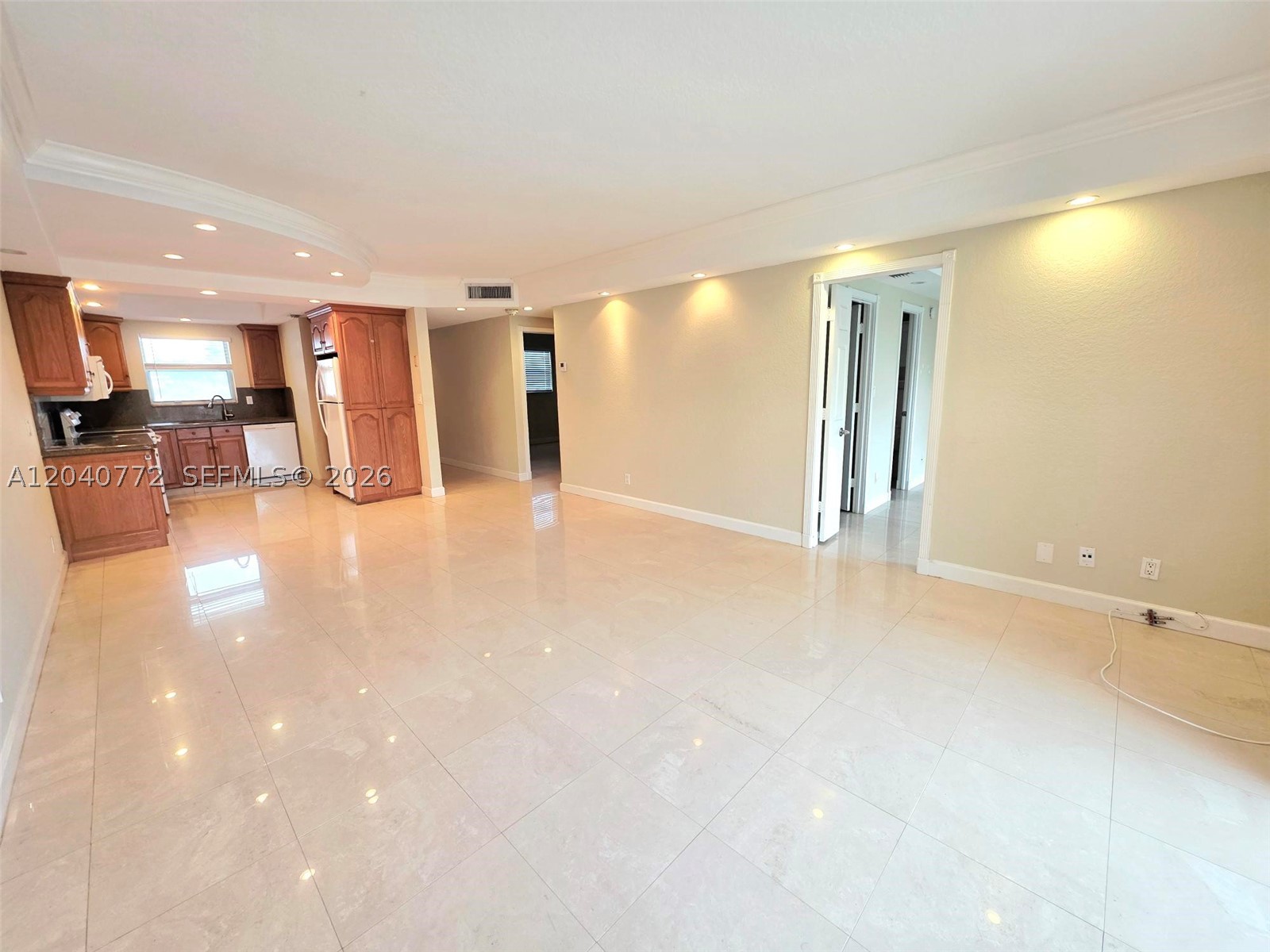 MOORING CONDO AT PINE CRE - Residential