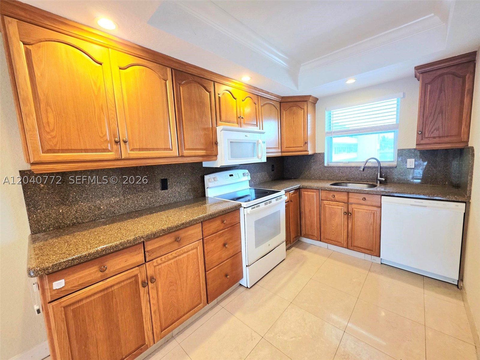 MOORING CONDO AT PINE CRE - Residential