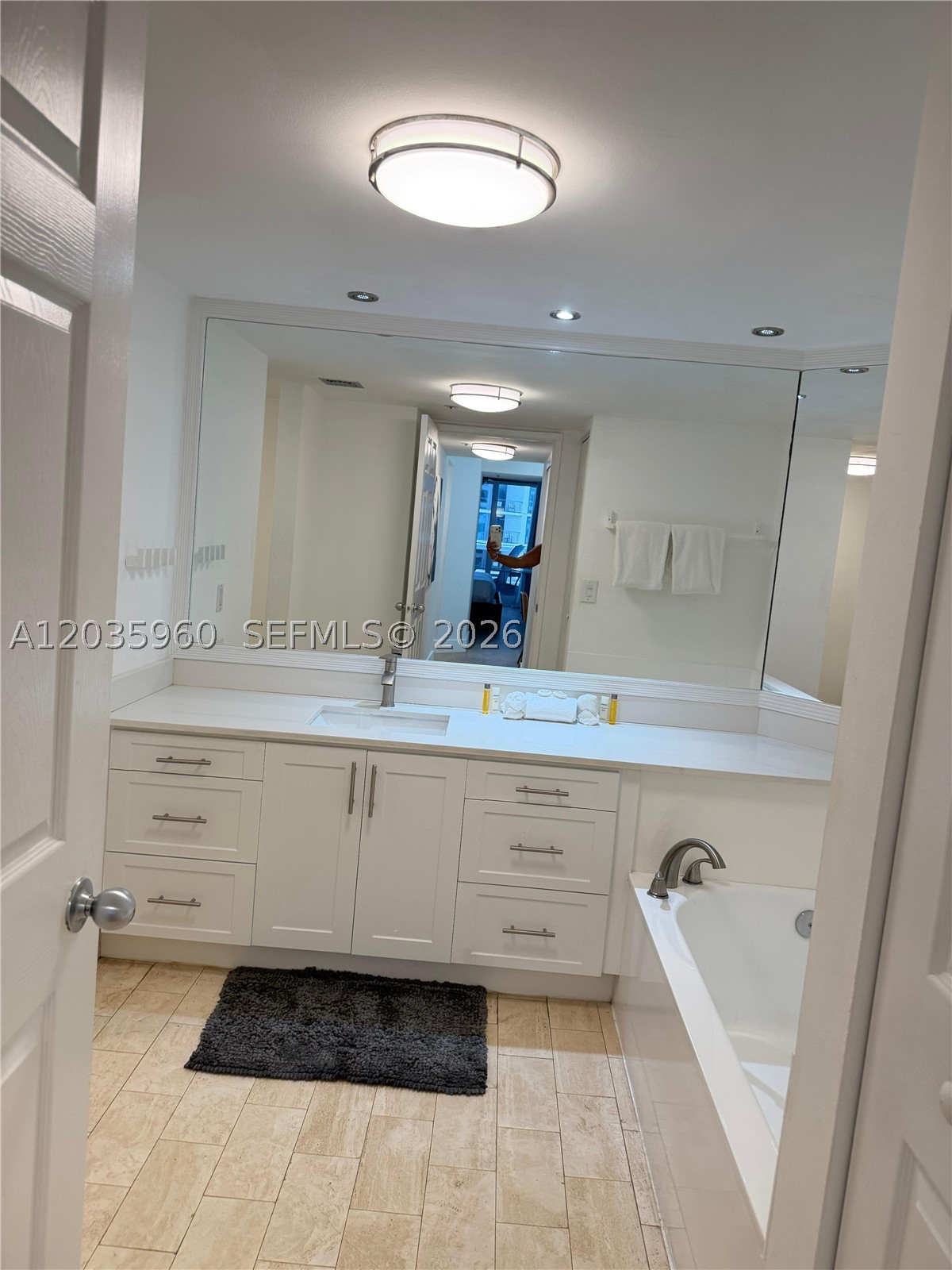 VENETIA CONDO - Residential Lease