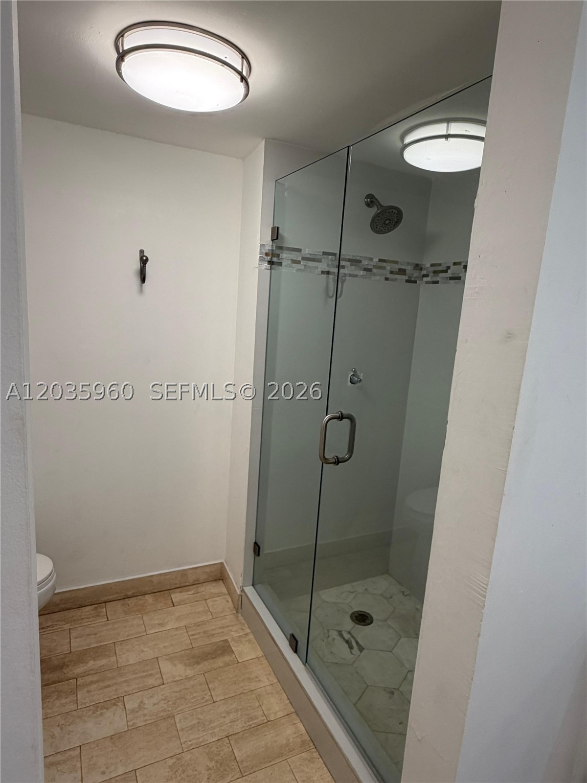 VENETIA CONDO - Residential Lease