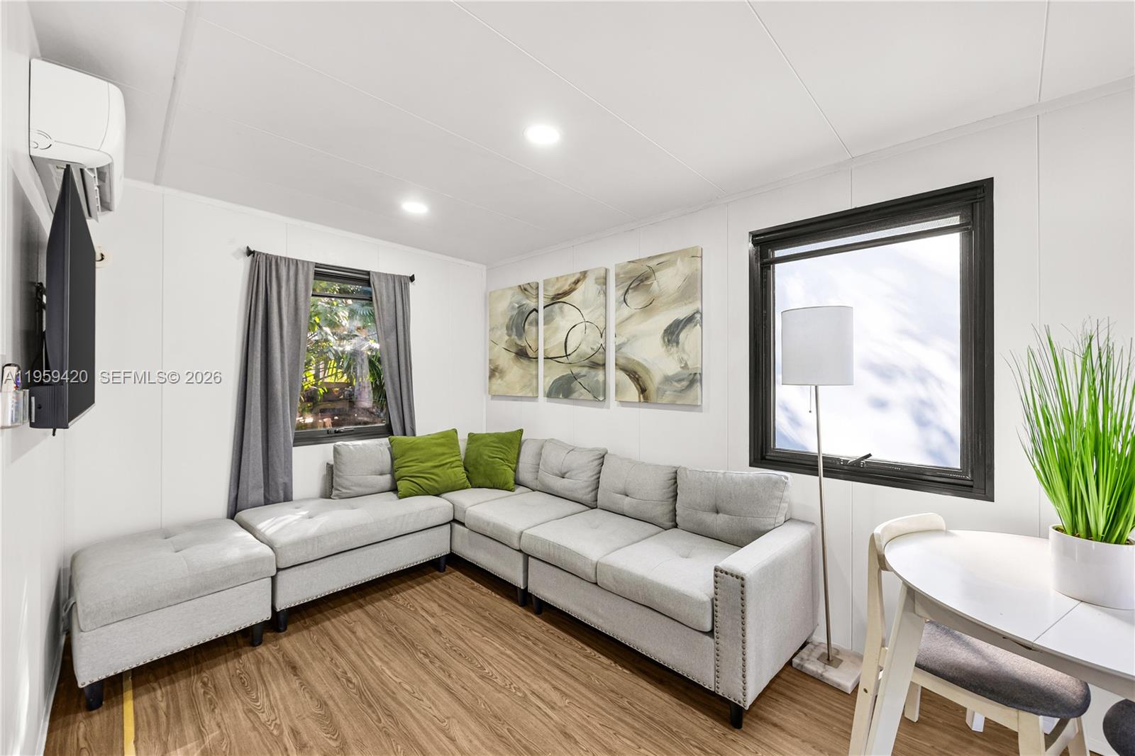 REED LAND CO - Residential Lease