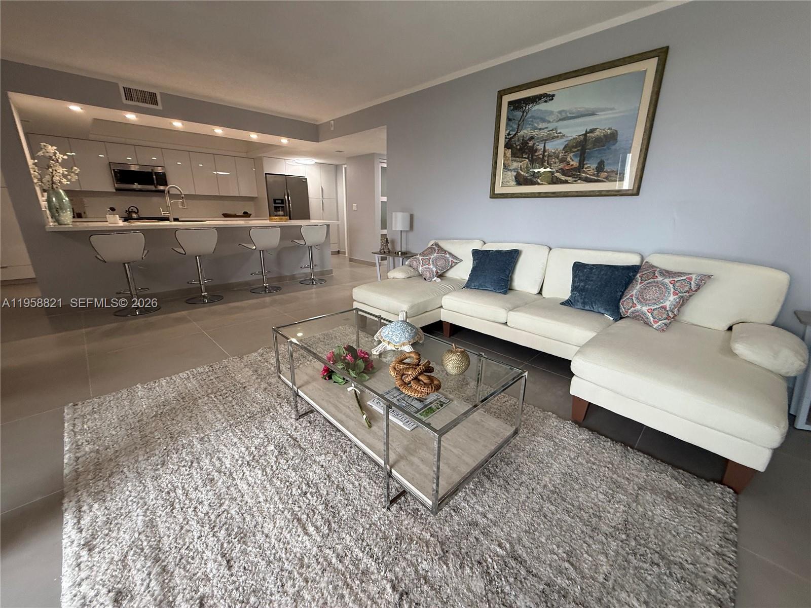 LAVERS DELRAY RACQUET CLU - Residential