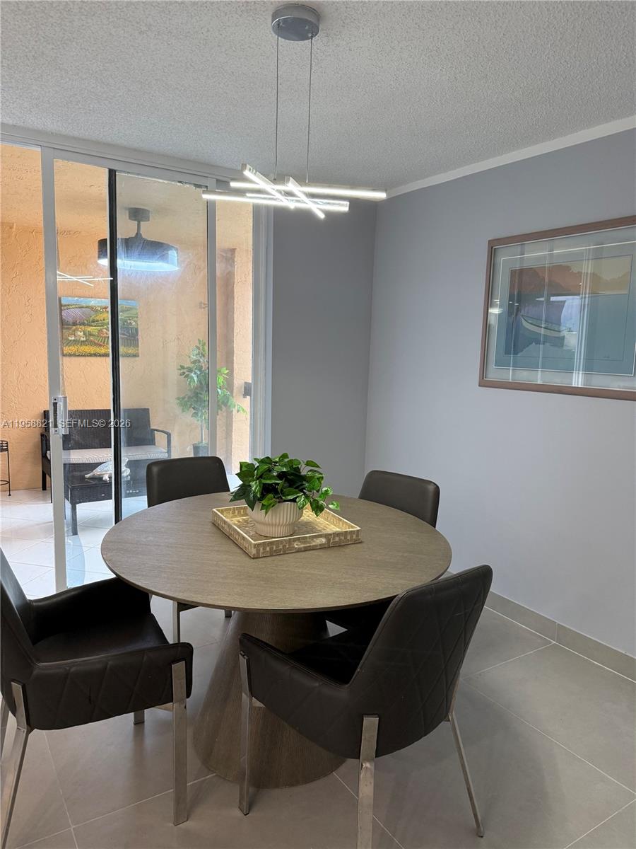 LAVERS DELRAY RACQUET CLU - Residential