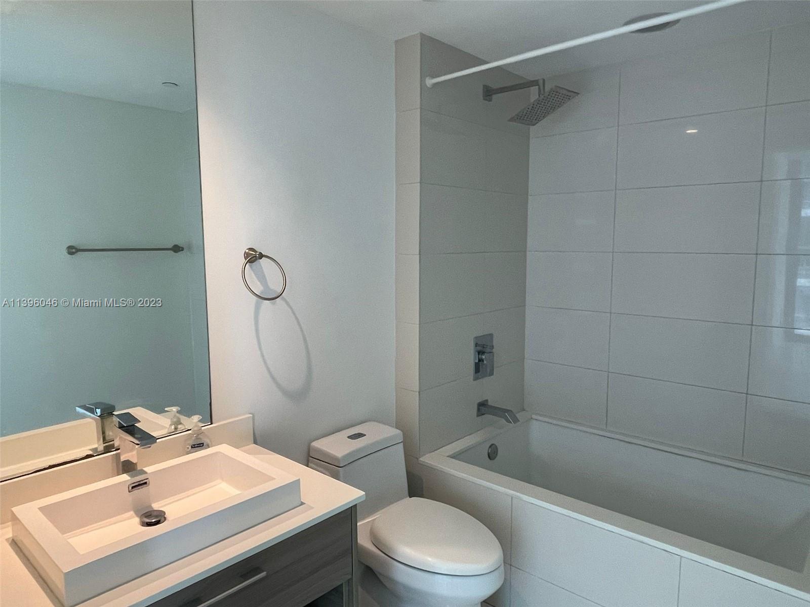 1300 S MIAMI AVENUE CONDO - Residential Lease