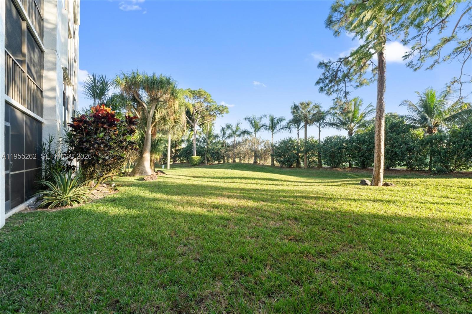 CLUB ROYALE CONDO - Residential