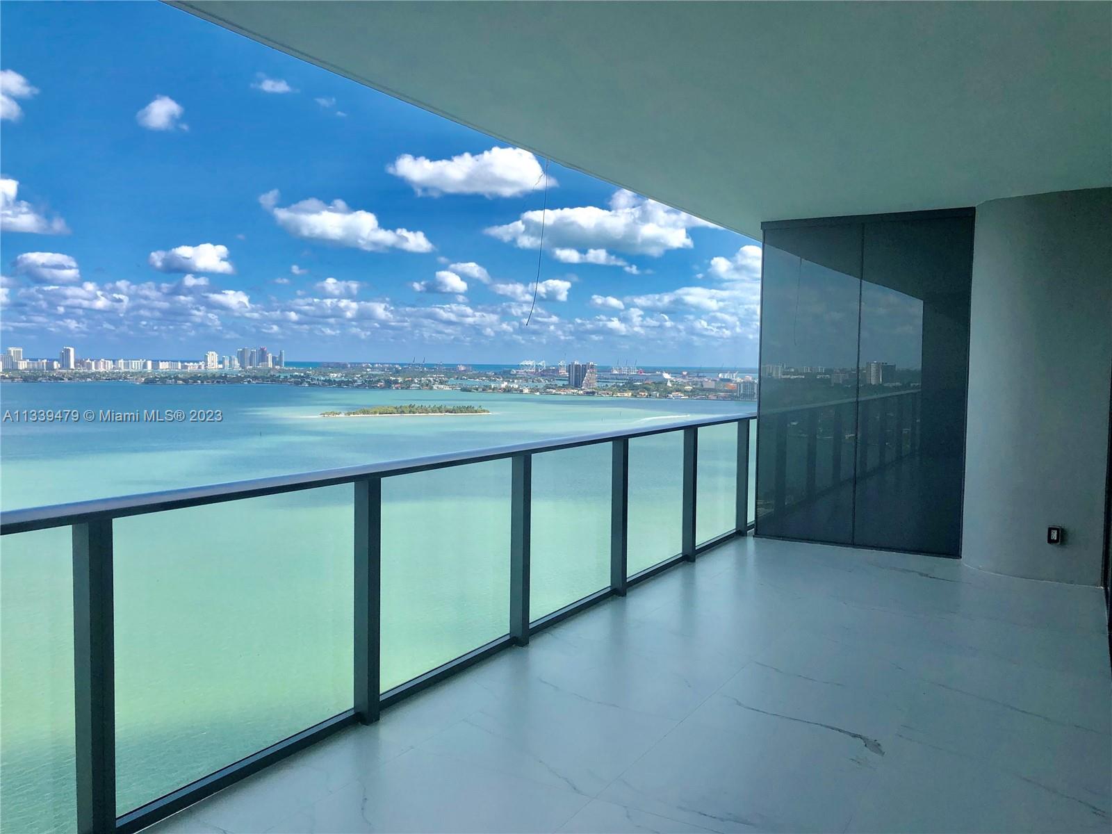 ONE PARAISO CONDO - Residential