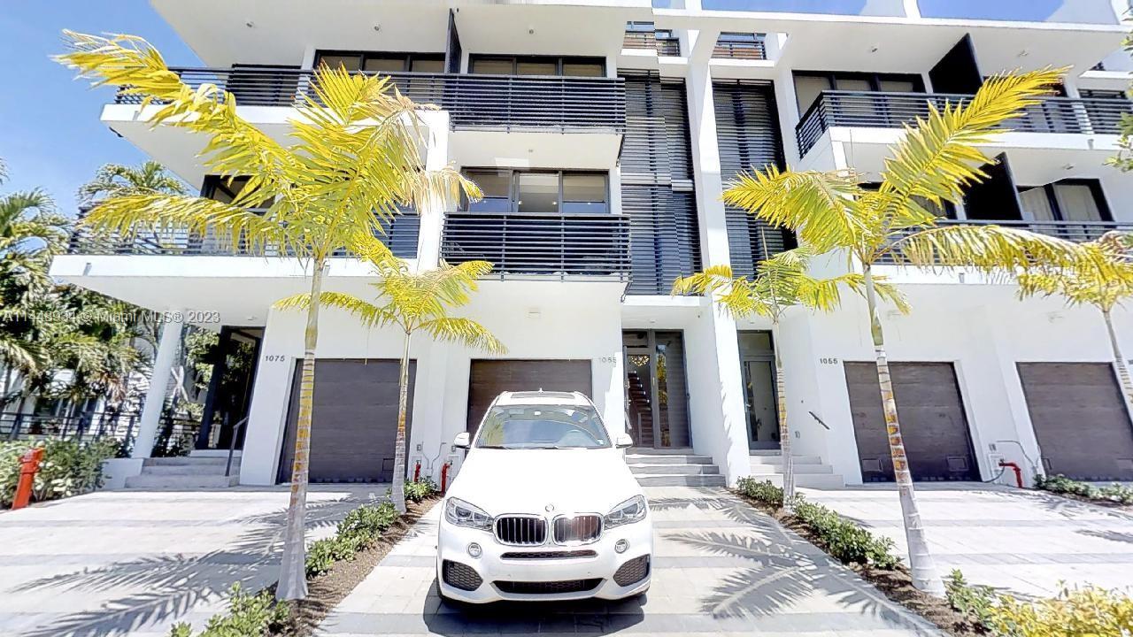 BAY HARBOR ISLAND - Residential