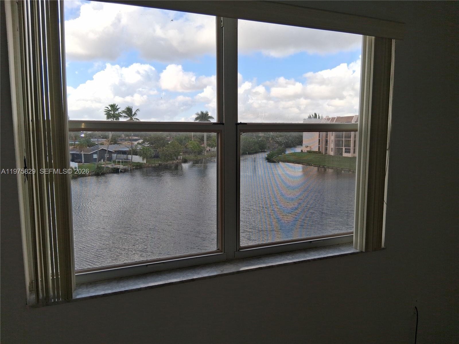 SUNRISE LAKES 213 CONDO - Residential