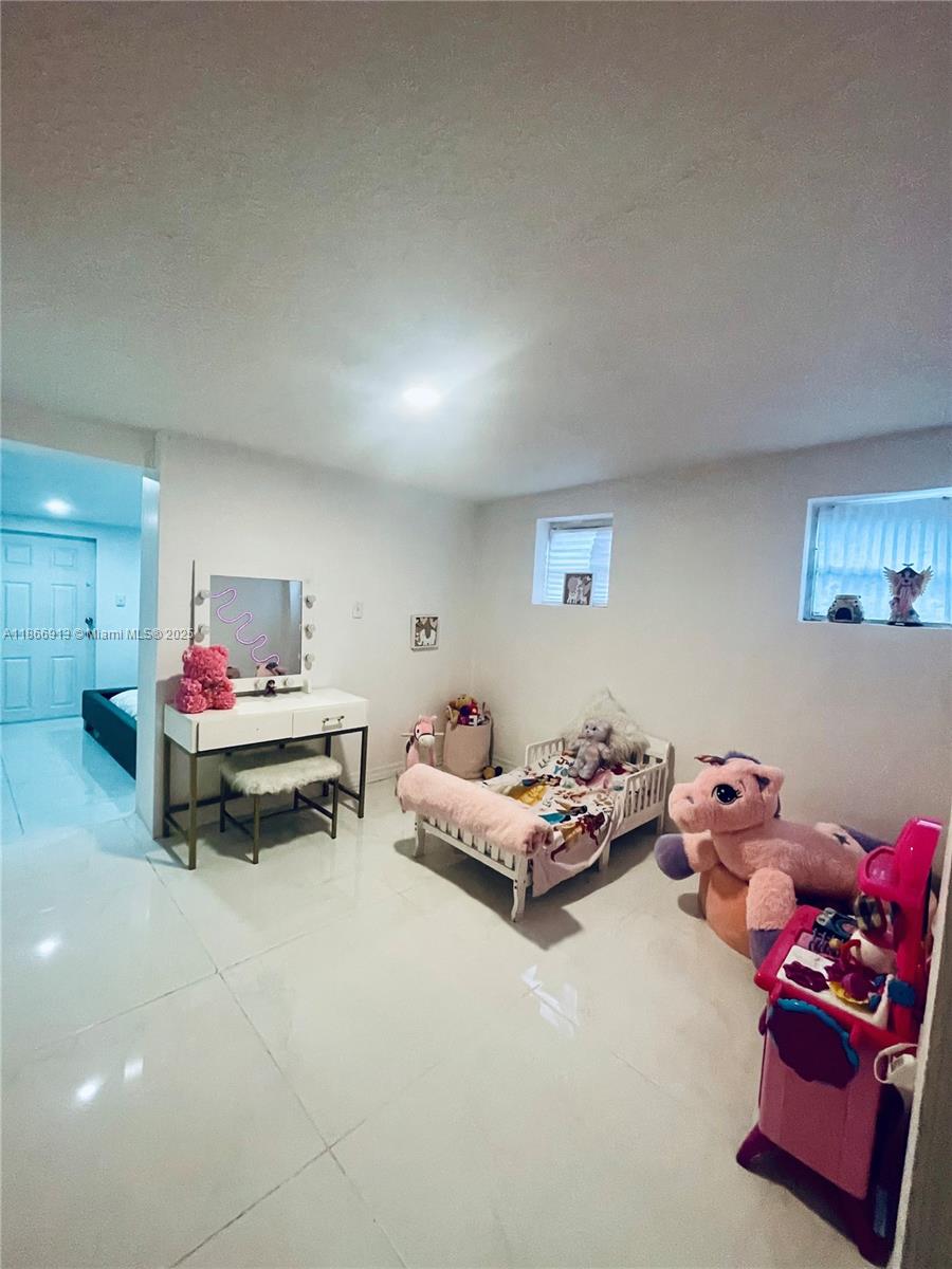 Tropics Amd - Residential