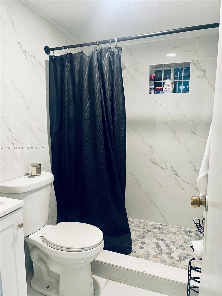 Tropics Amd - Residential