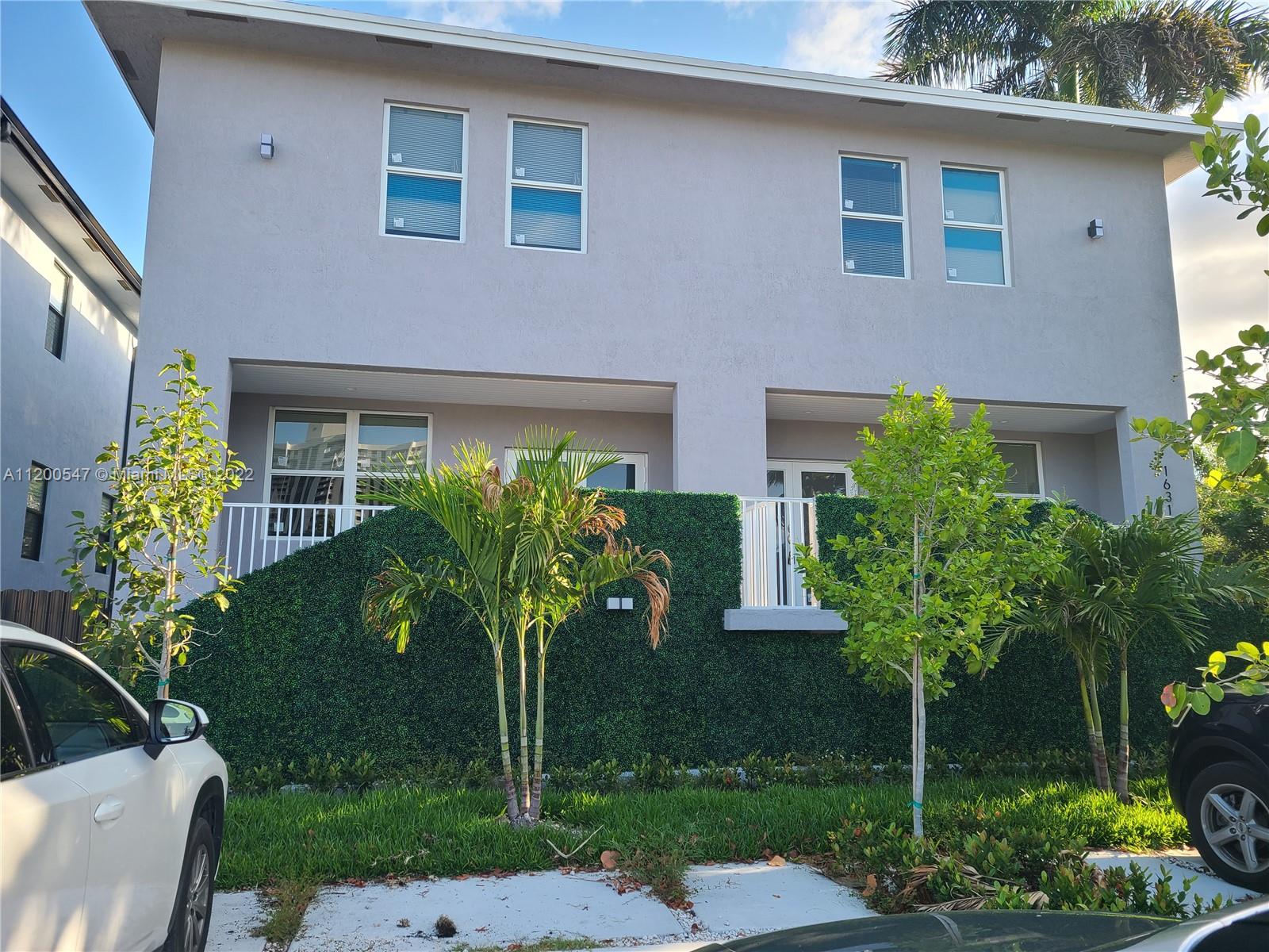BEAUTIFUL BRAND NEW CONSTRUCTION 3 BEDROOM TOWNHOUSE STRAIGHT OFF THE BAY IN BOOMING AREA OF NORTH MIAMI. ALL NEW STORM READY ELEVATED CONSTRUCTION TO CODE WITH NEW CODE COMPLIANCE. NEVER LIVED IN, WITH HURRICANE IMPACT WINDOWS, QUARTZ COUNTERTOPS, ALL STAINLESS STEEL APPLIANCES. CLOSE TO ALL MAJOR HIGHWAYS, FIU NOTH CAMPUS, BAL HARBOUR, AVENTURA, SUNNY ISLES, MIDTOWN, AND STEPS TO BEACHES. WILL NOT LAST! MAKE YOUR APPOINTMENT TODAY! VACANT AND EASY TO SHOW, PLEASE CALL LISTING AGENT AT LEAST 12 HOURS IN ADVANCE.