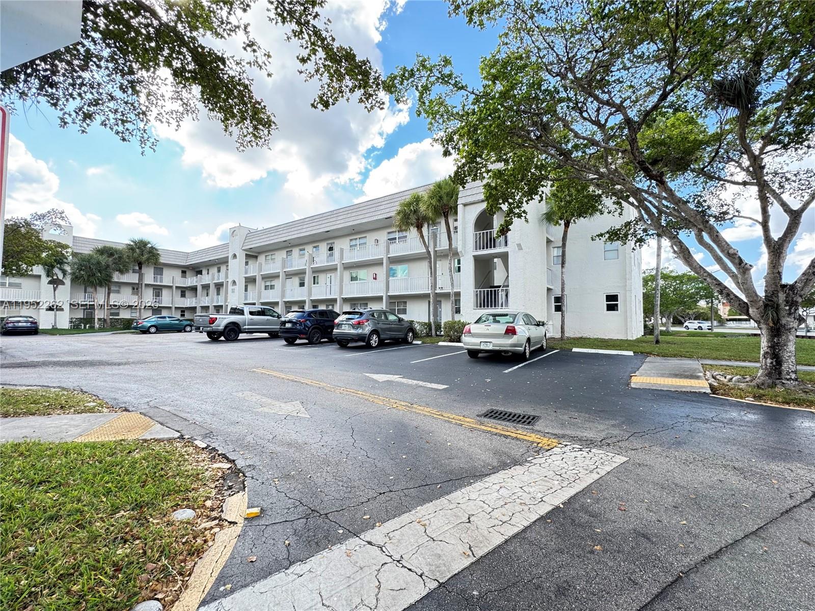 SUNRISE LAKES 45 CONDO - Residential
