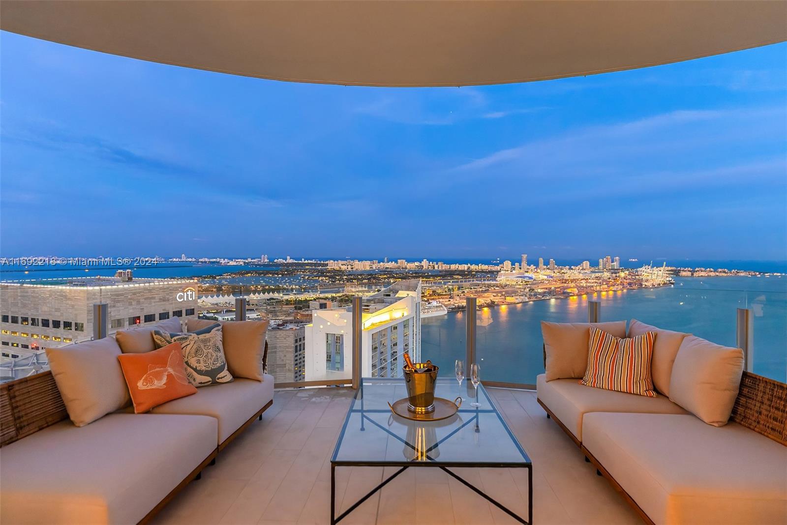 Aston Martin Residences - Residential
