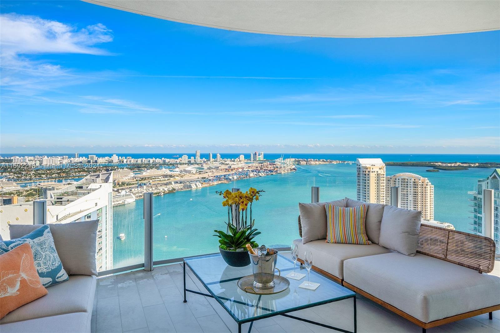 Aston Martin Residences - Residential