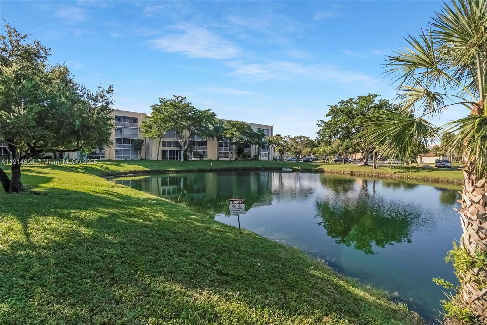 CYPRESS CHASE NORTH NO 3 - Residential