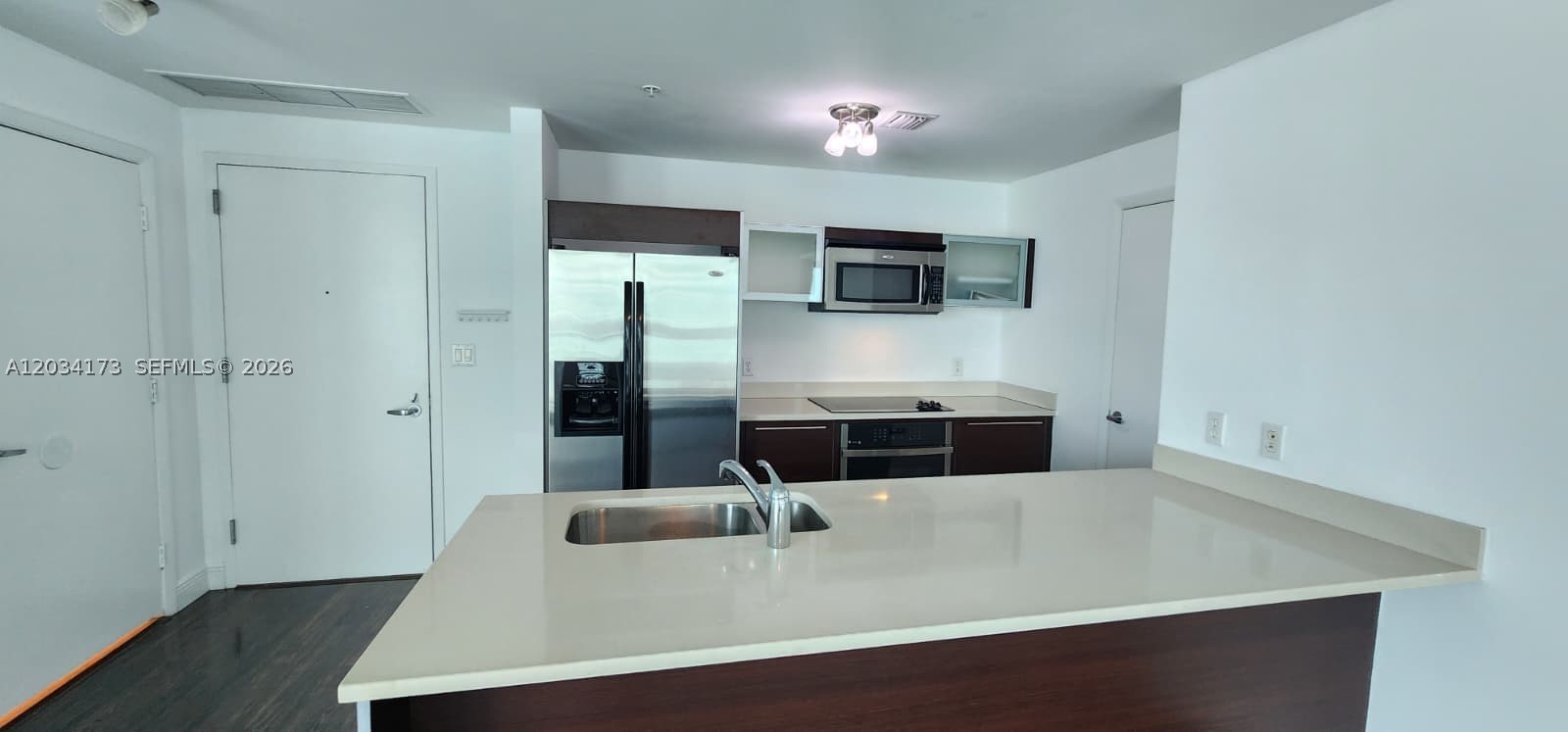 QUANTUM ON THE BAY CONDO - Residential Lease
