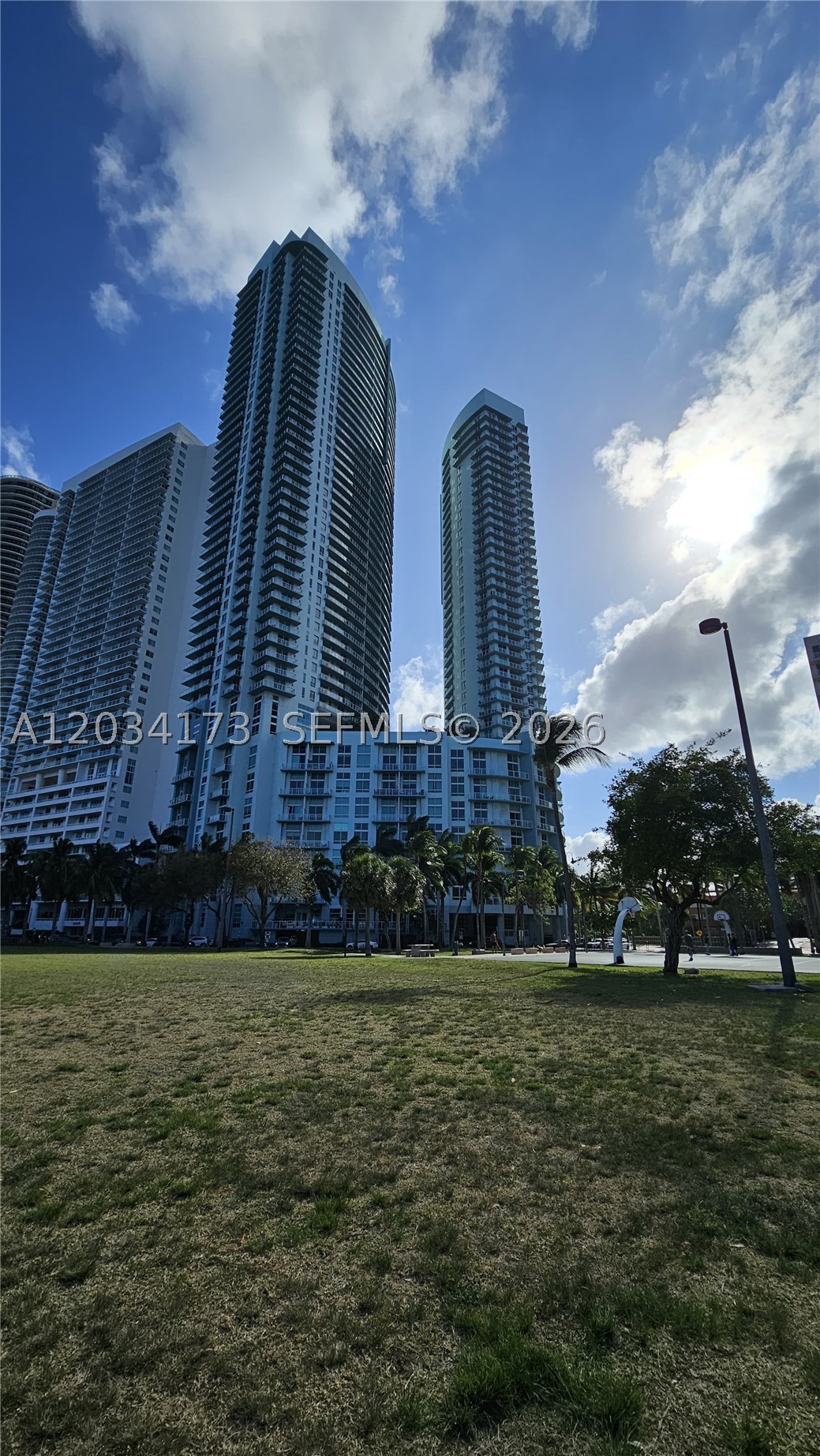 QUANTUM ON THE BAY CONDO - Residential Lease