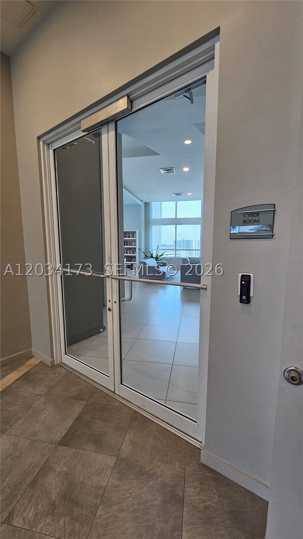 QUANTUM ON THE BAY CONDO - Residential Lease