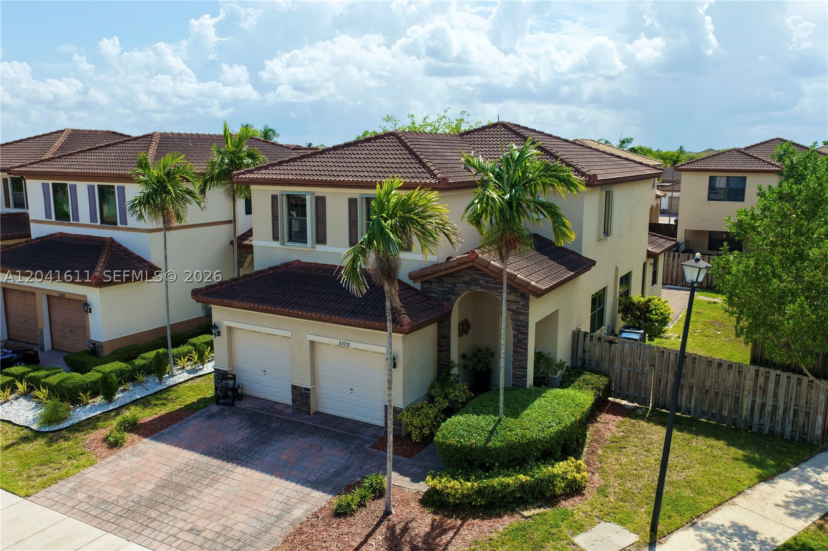LAKES BY THE BAY FAYE REP - Residential