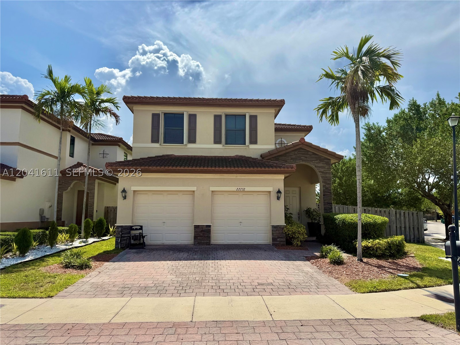 LAKES BY THE BAY FAYE REP - Residential