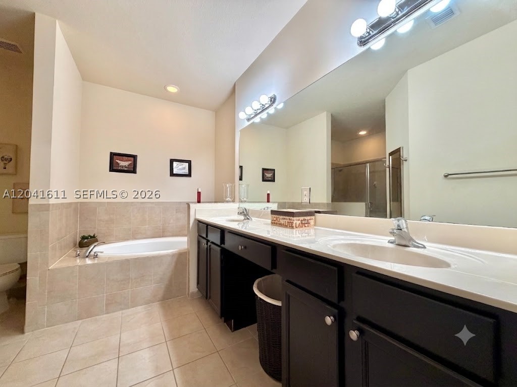 LAKES BY THE BAY FAYE REP - Residential