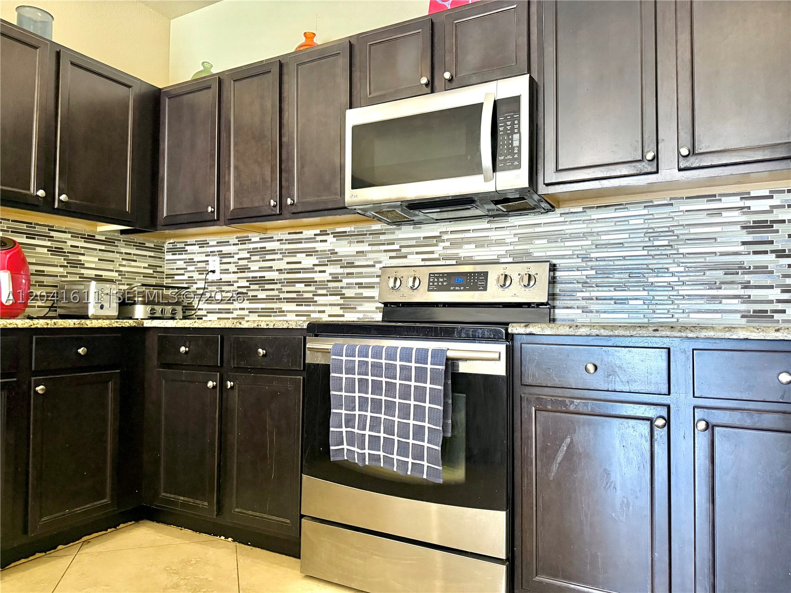 LAKES BY THE BAY FAYE REP - Residential