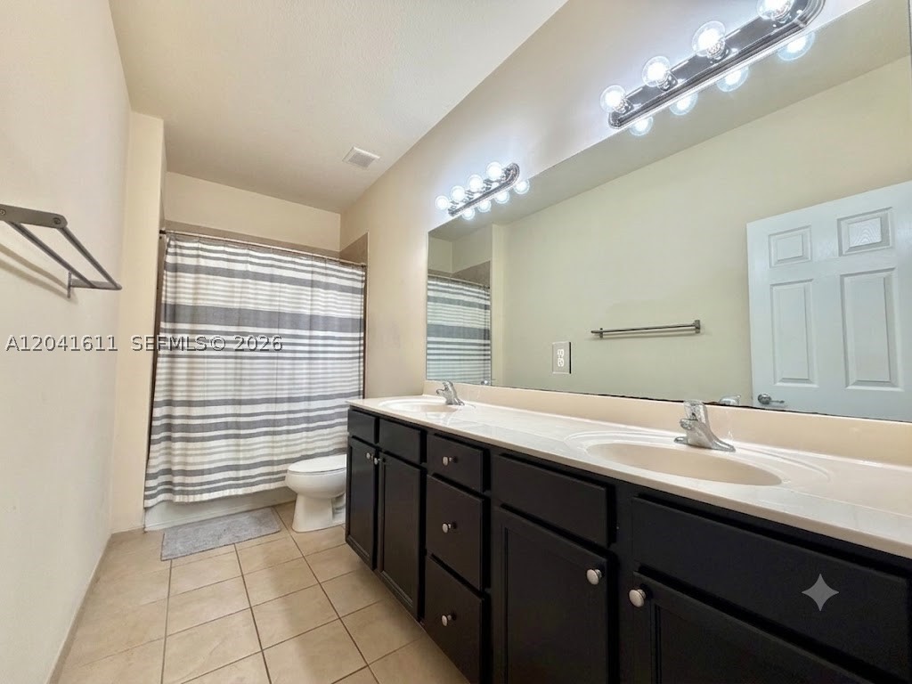 LAKES BY THE BAY FAYE REP - Residential