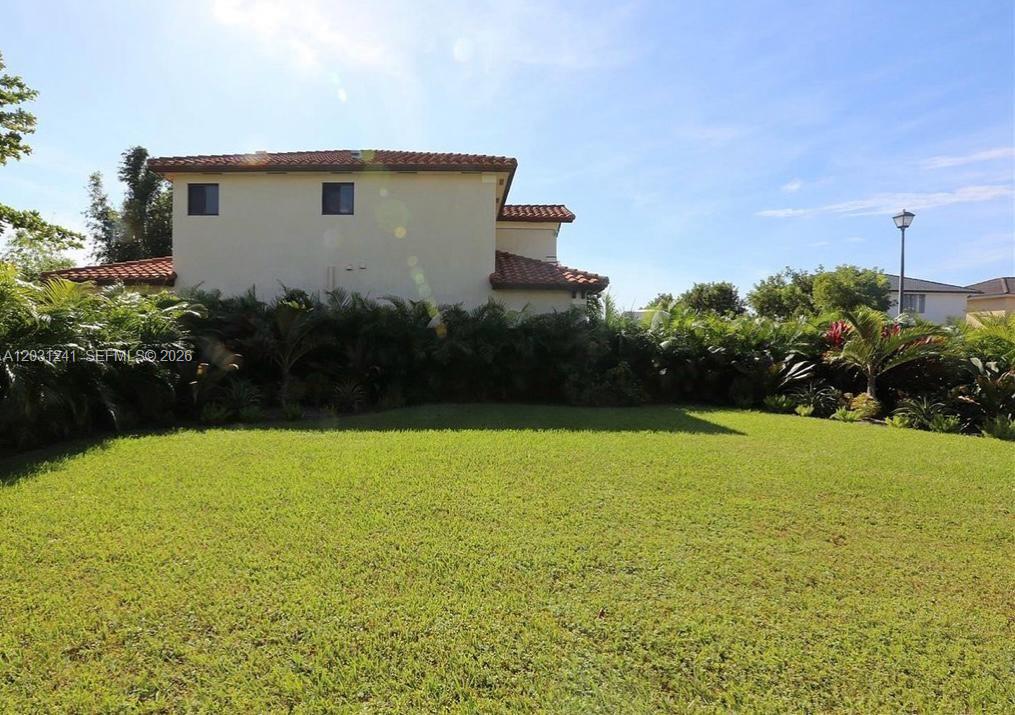 LUZ MARINA SUBDIVISION - Residential Lease