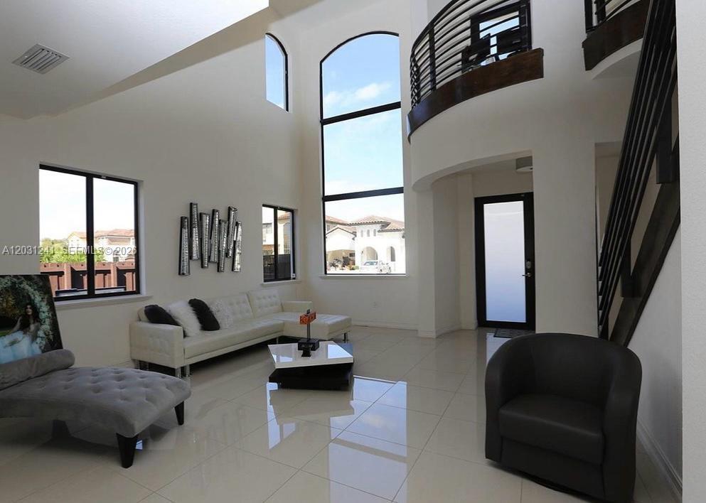 LUZ MARINA SUBDIVISION - Residential Lease