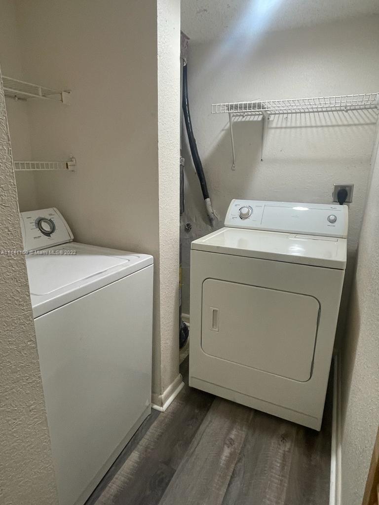 VISCONTI CONDO - Residential Lease