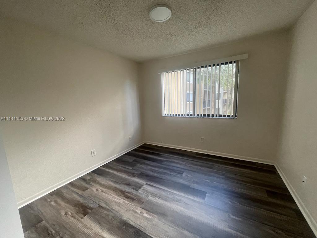 VISCONTI CONDO - Residential Lease
