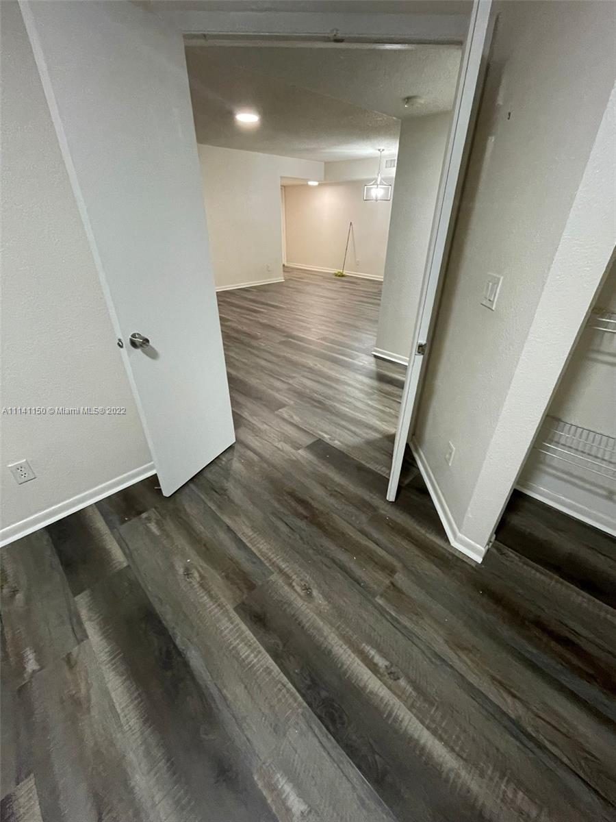 VISCONTI CONDO - Residential Lease