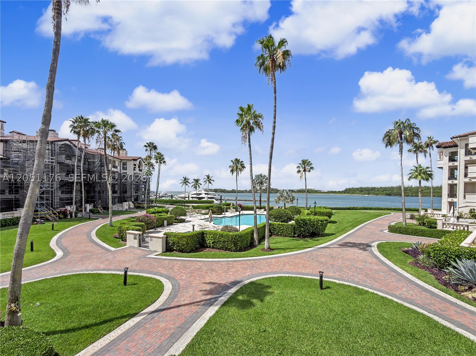 BAYSIDE VILLAGE EAST - Residential