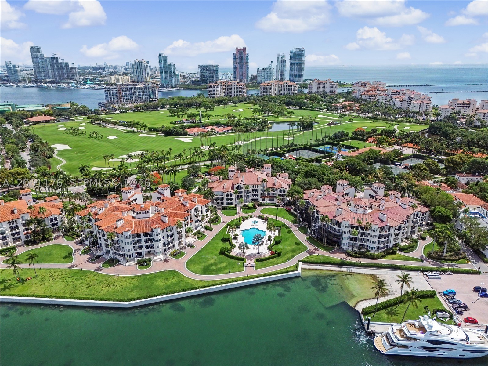 BAYSIDE VILLAGE EAST - Residential
