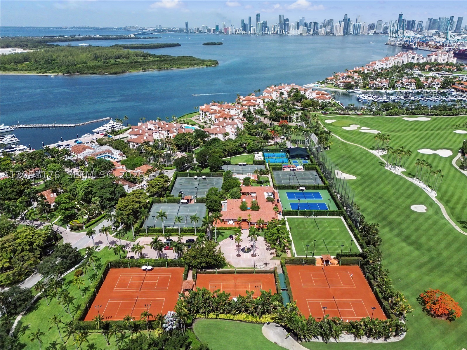 BAYSIDE VILLAGE EAST - Residential
