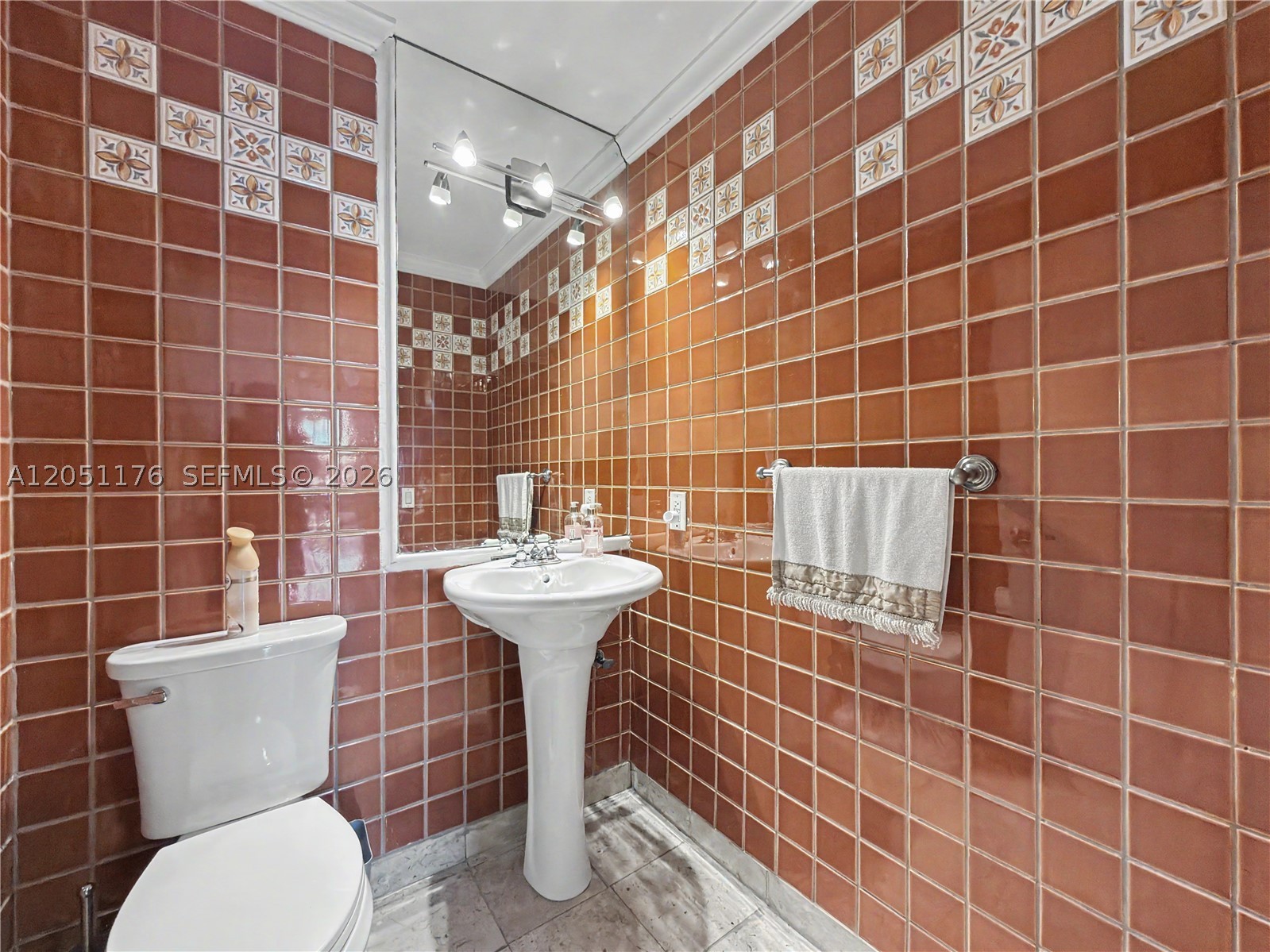 BAYSIDE VILLAGE EAST - Residential