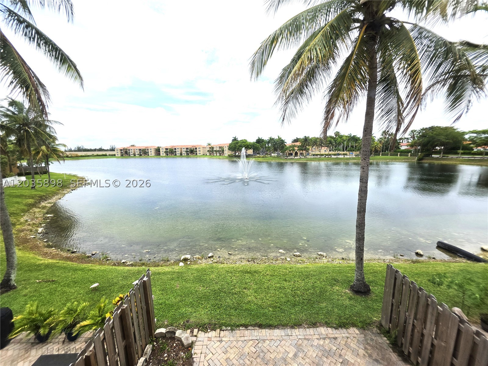 THE GATES AT DORAL ISLES - Residential