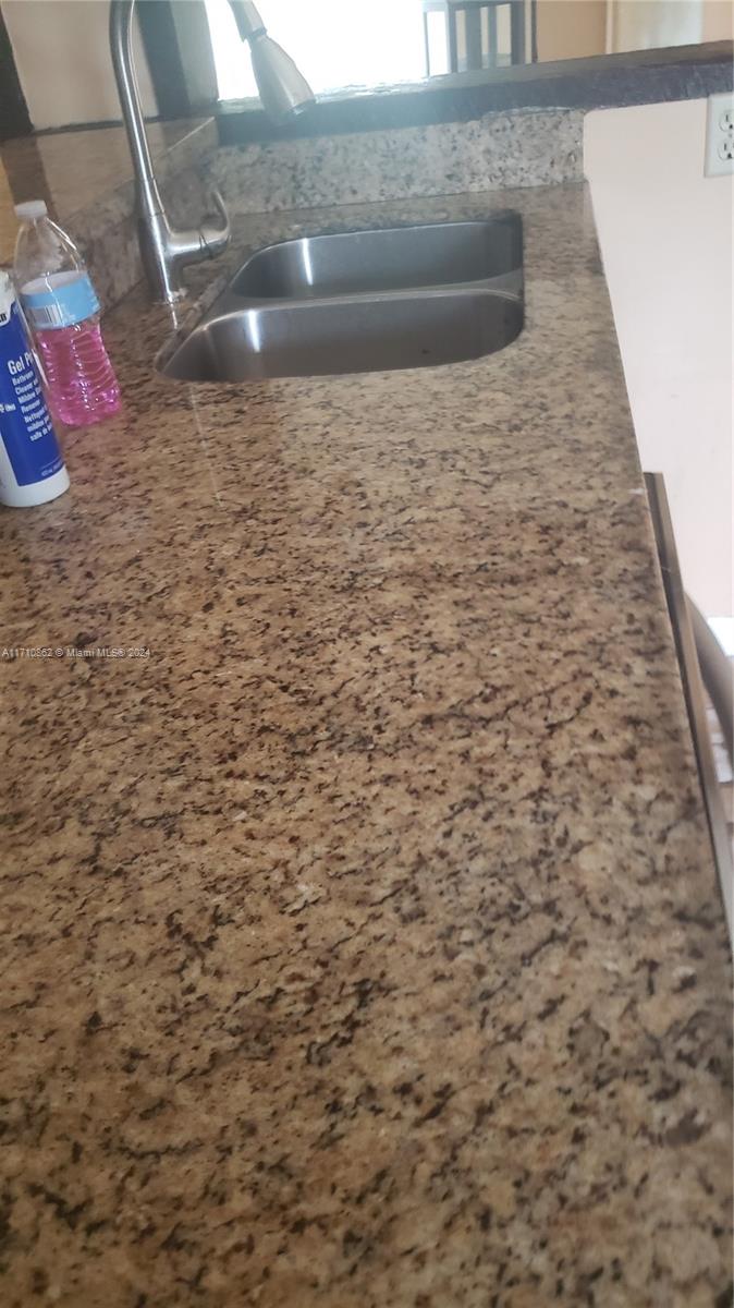 LAUDERDALE NORTH PARK SEC - Residential Lease
