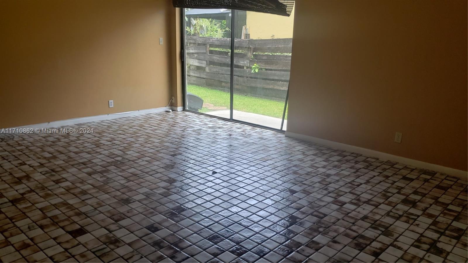 LAUDERDALE NORTH PARK SEC - Residential Lease