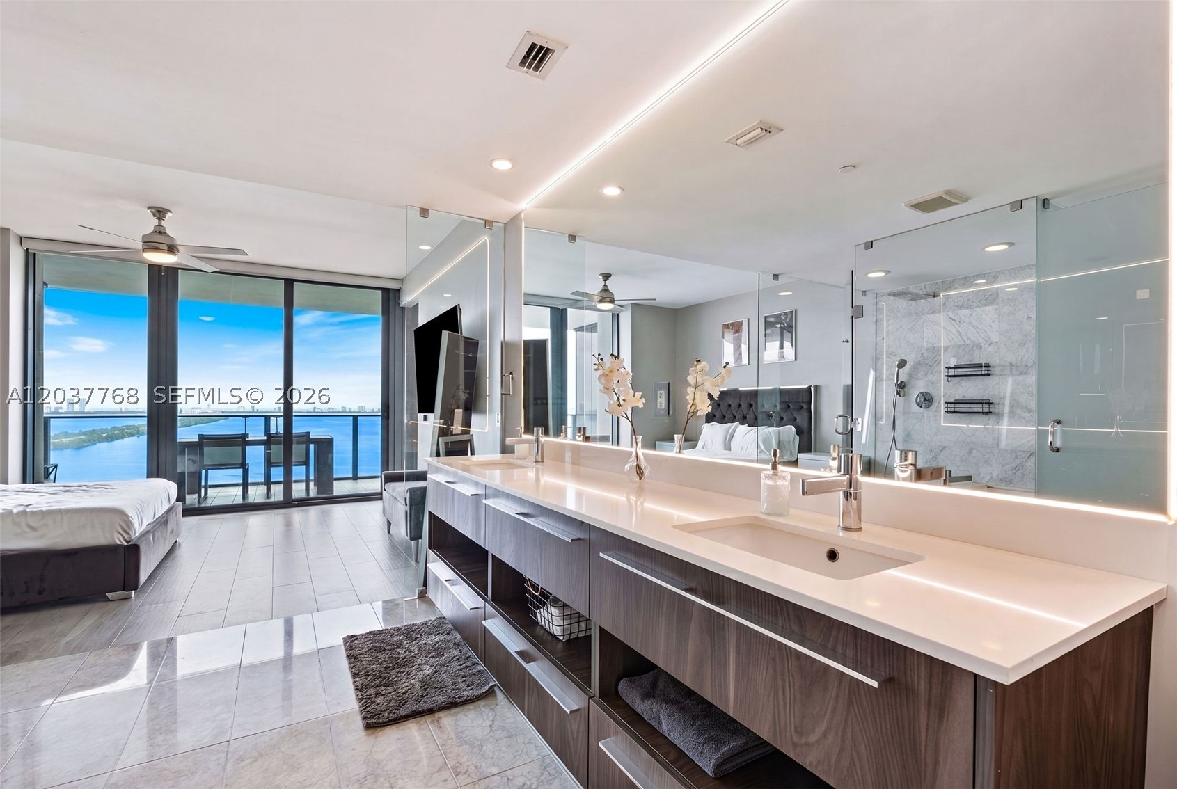 ONE PARAISO CONDO - Residential Lease