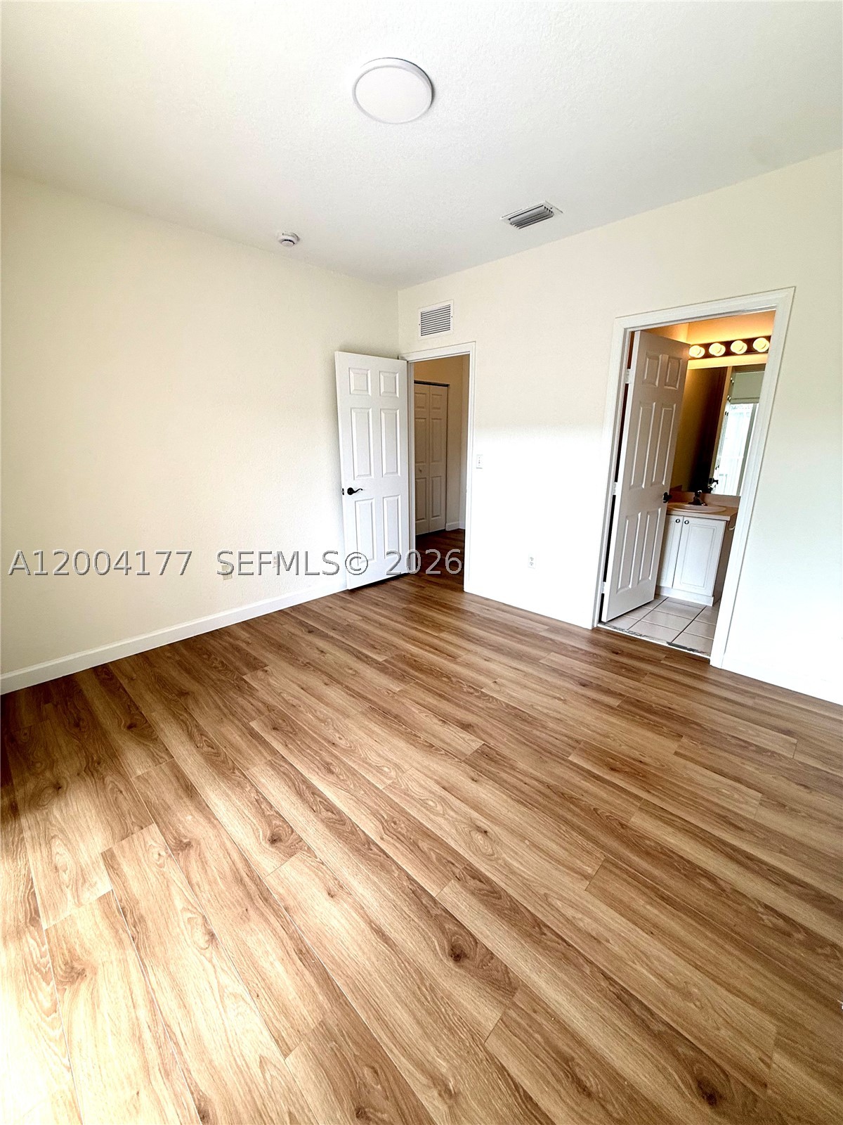TOWNGATE NORTH - Residential