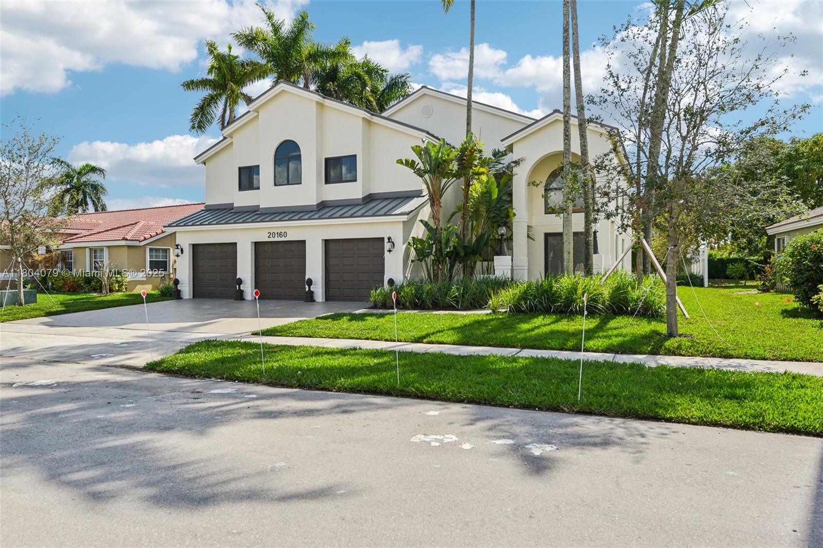 PRESERVE AT CHAPEL TRAIL - Residential Lease