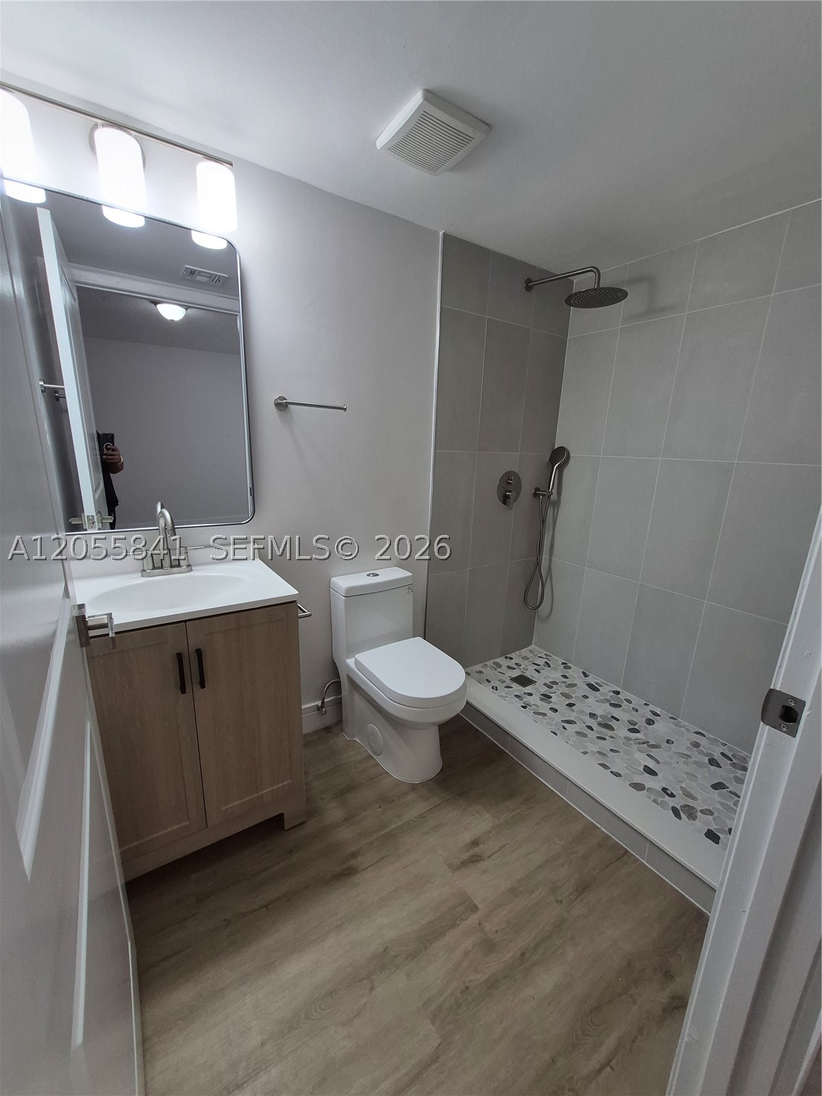 PARAGON PLANTATION CONDO - Residential Lease