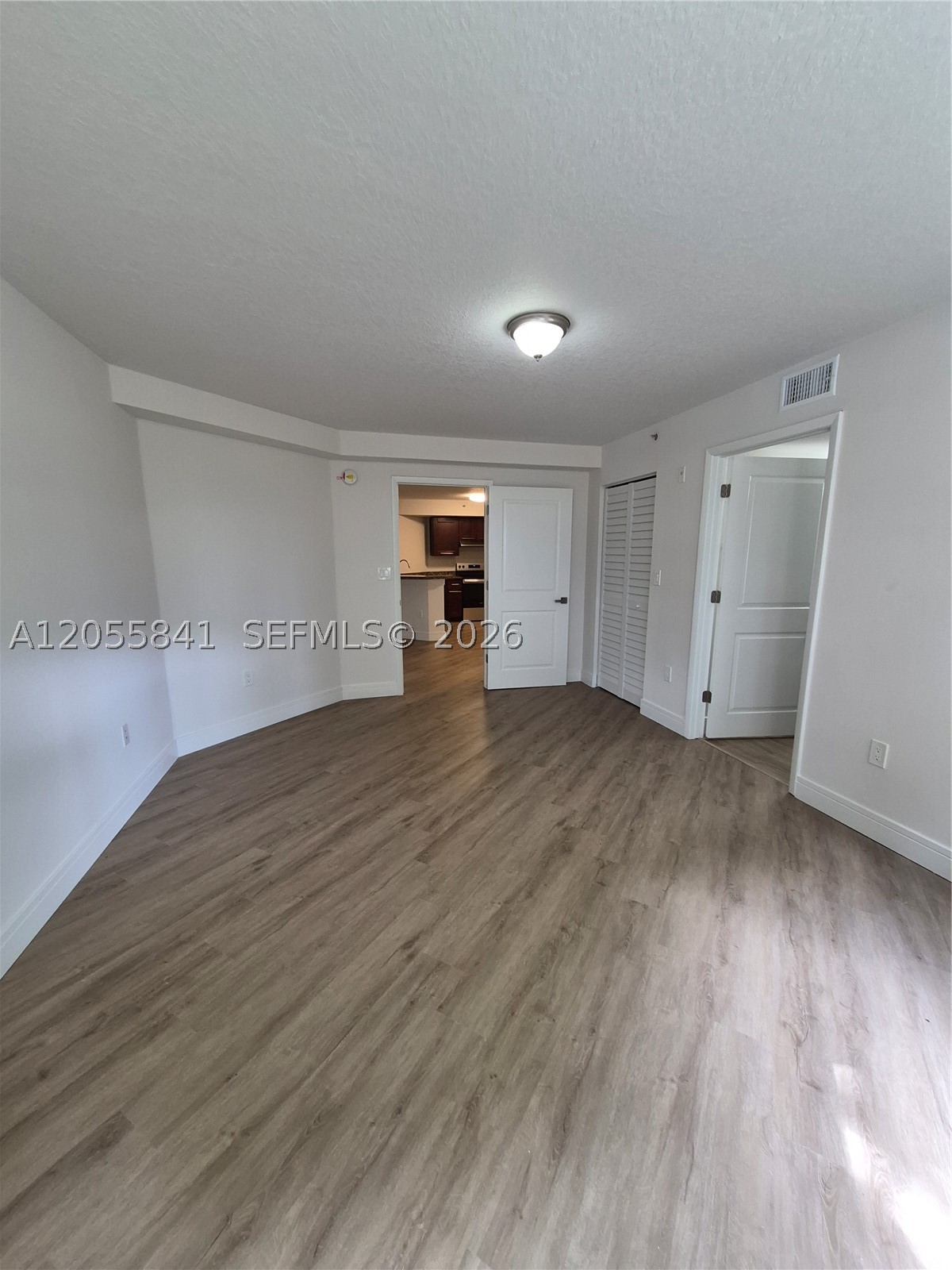 PARAGON PLANTATION CONDO - Residential Lease